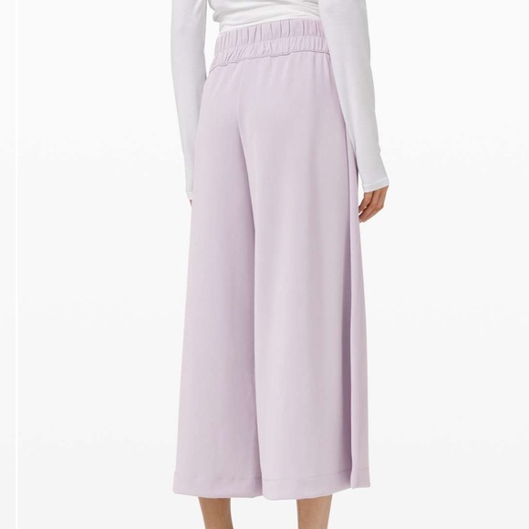 NWT Lululemon Seek Softness Mid Rise Crop in Stargaze Size 8 Sz 8 - Picture 4 of 12